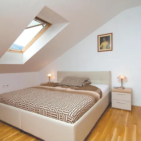 Awesome In Kastel Gomilica * Каштела