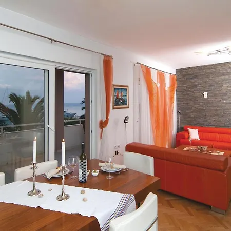 Дом отдыха Awesome In Kastel Gomilica Каштела