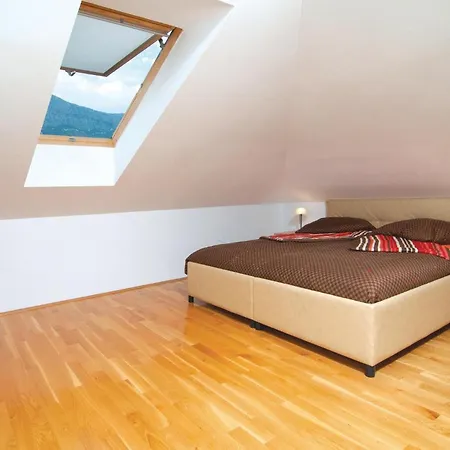 Awesome In Kastel Gomilica Каштела